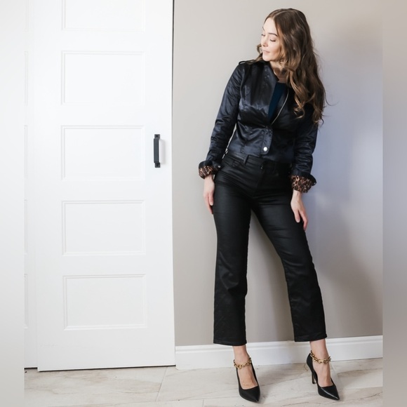 Express black coated denim - Picture 2 of 8